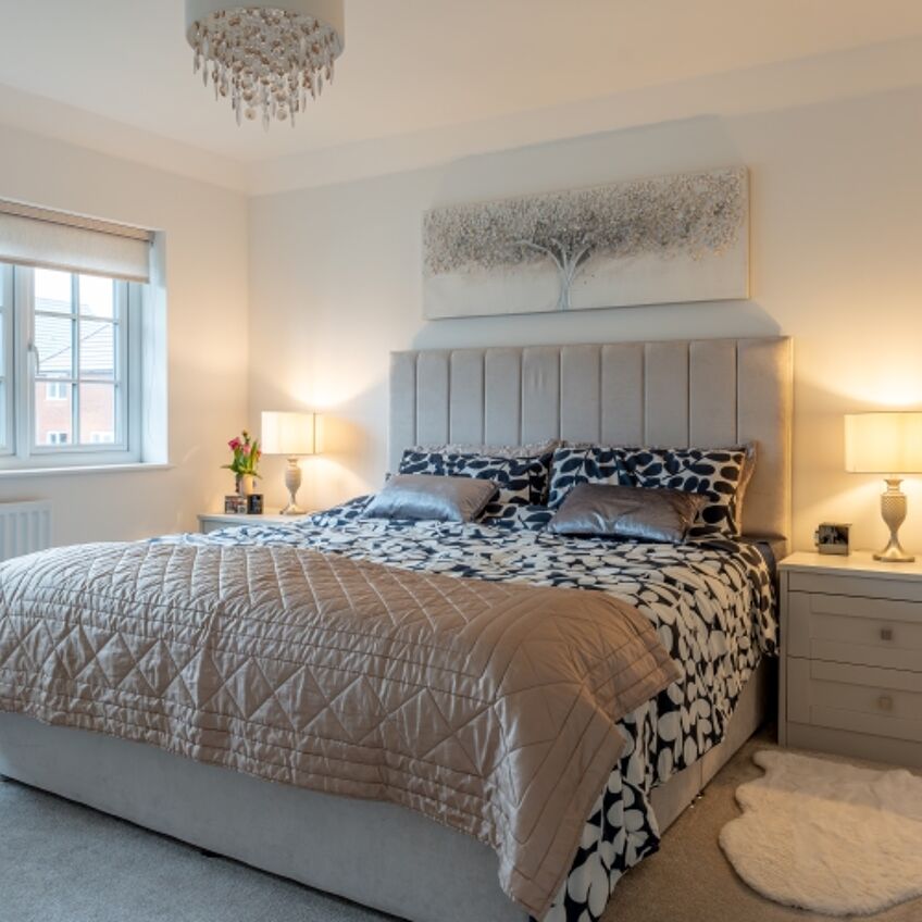 Hen Chwarel Drive, Llanwern. For sale with Clarke & Partners estate agent.